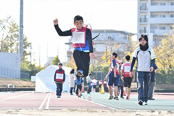 陸上競技（東京都知的障がい者陸上競技連盟）の写真