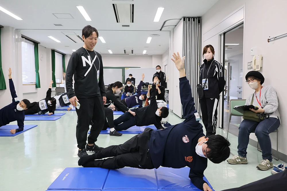 トレーニング中の参加者の様子