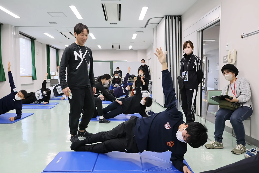 トレーニング中の参加者の様子